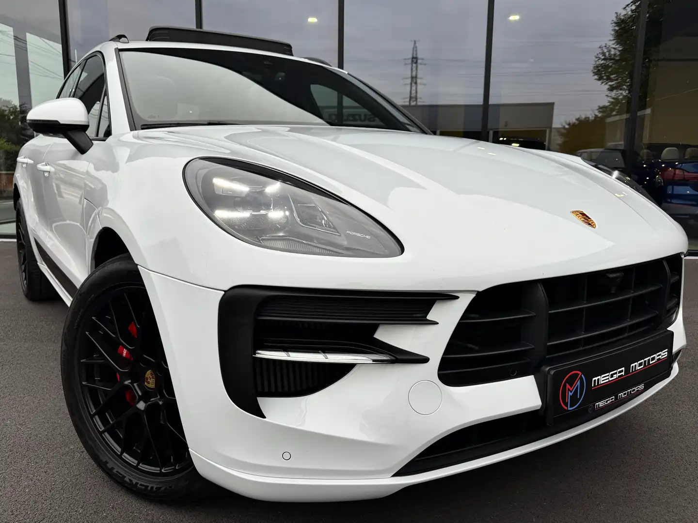 Porsche Macan GTS" 2.9 V6 Bi-TURBO 381CV PANO ECHAP SPORT CAM360 Wit - 1