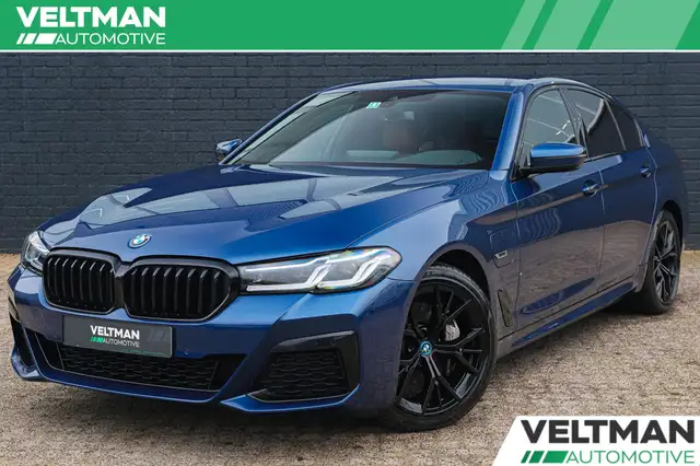 BMW 545 5-serie 545e xDrive M-SPORT LASER HARMAN KARDON CA