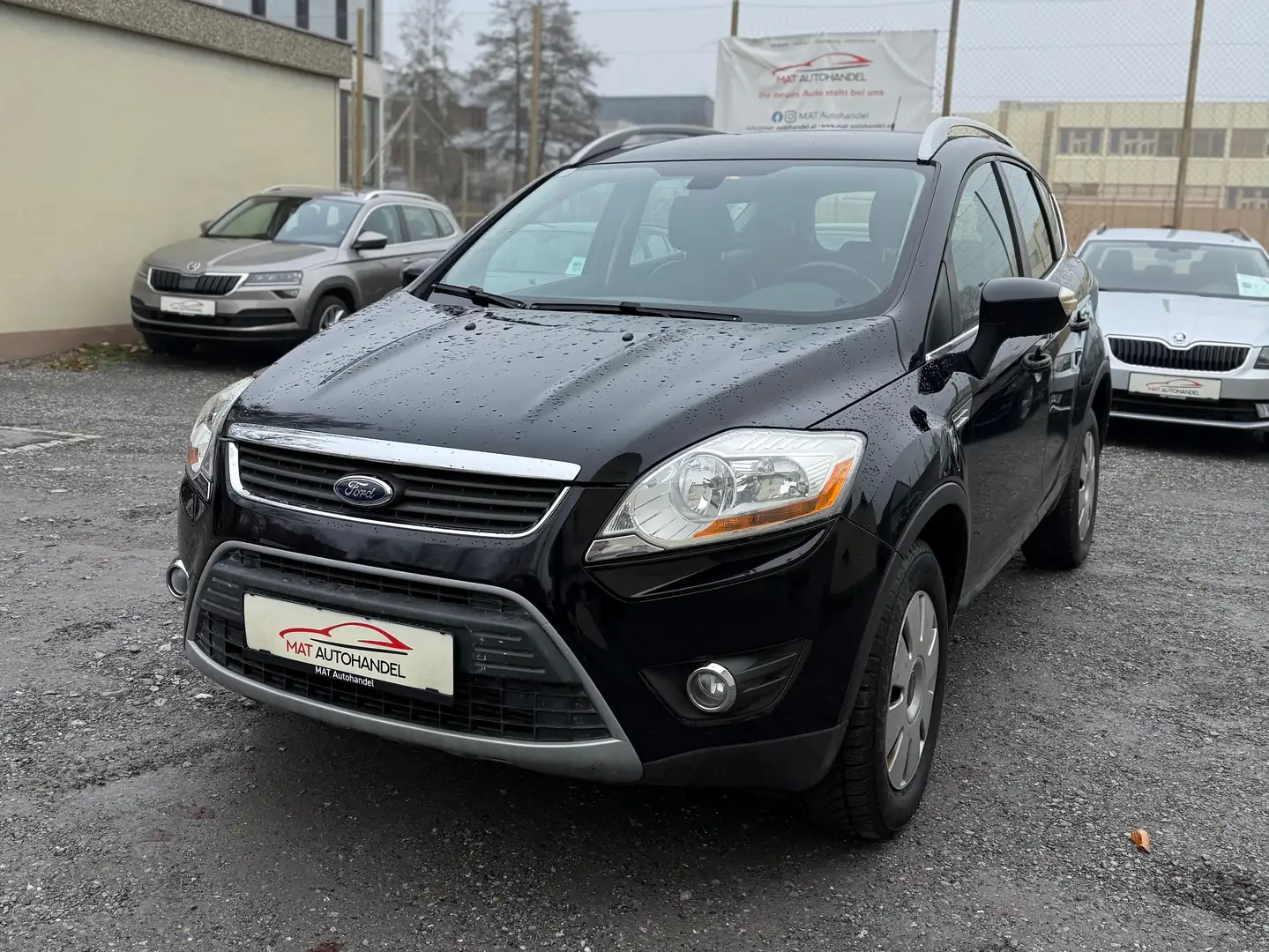 Ford Kuga 2,0 Titanium *Allrad*SHZ*Tempomat* Schwarz - 1