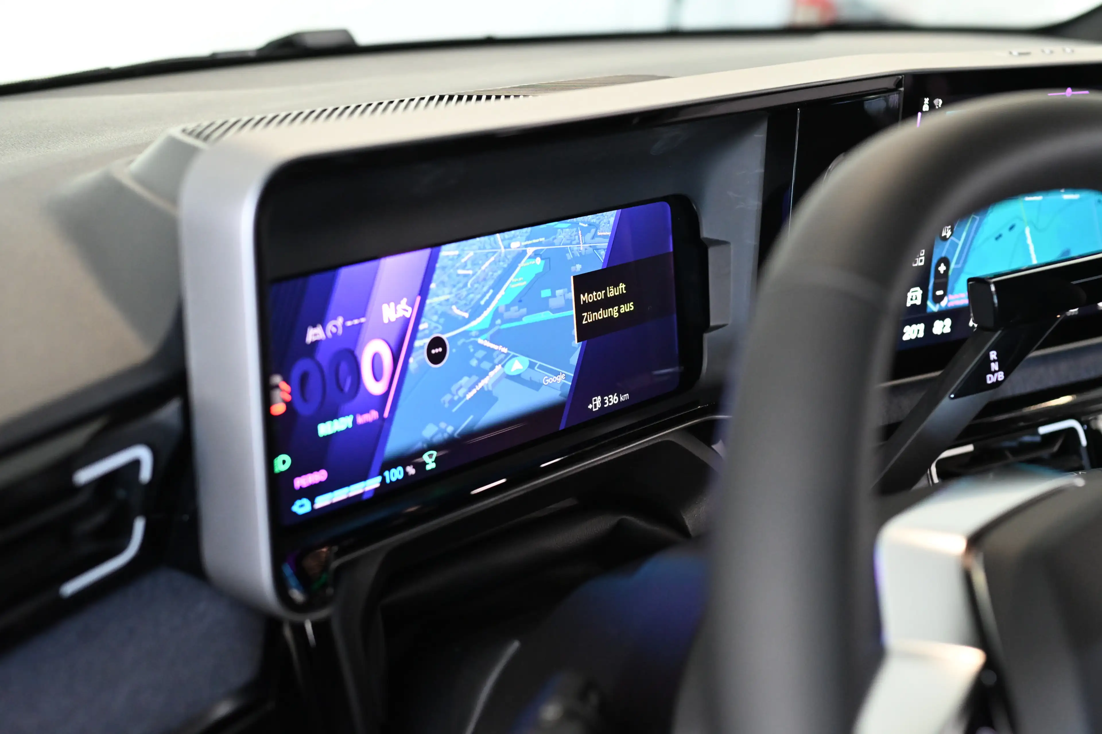 Renault R 5 E-TECH 150 Comfort Range Techno 52 kWh ACC — photo 15