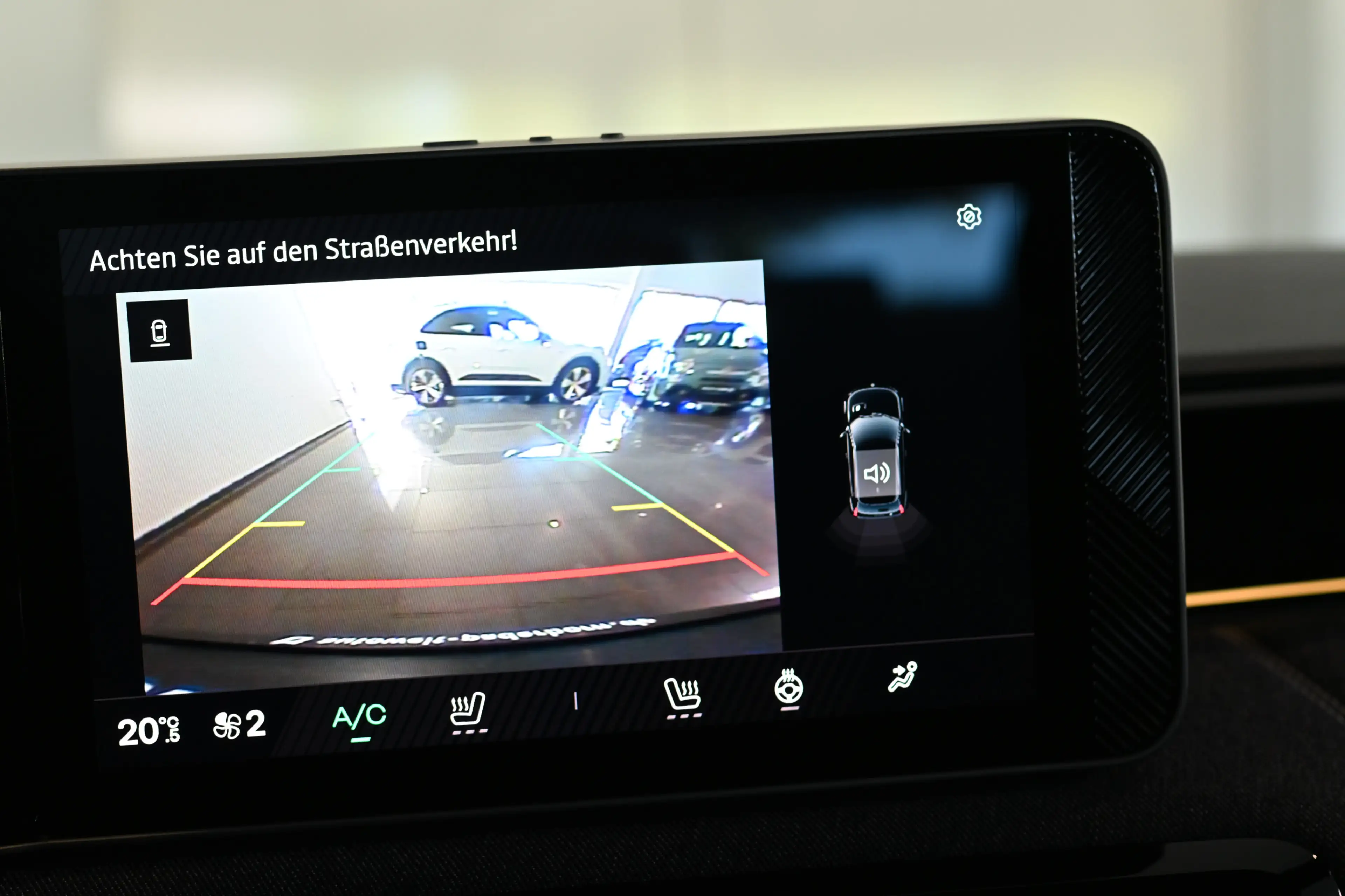 Renault R 5 E-TECH 150 Comfort Range Techno 52 kWh ACC — photo 12