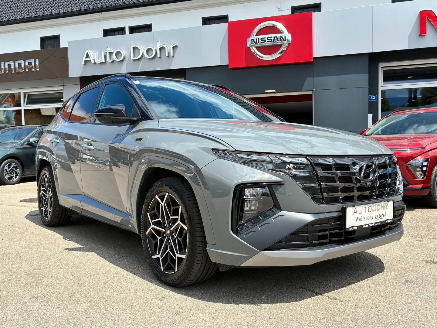 Hyundai TUCSON 1,6 CRDI 4WD 48V N-Line DCT Grau - 2
