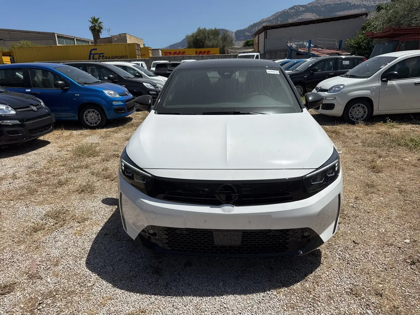 Opel Corsa 1.2 100 CV - 1