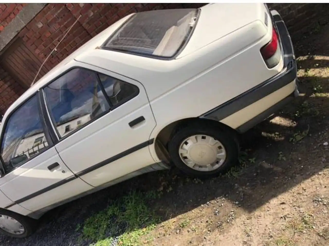 Peugeot 405 GL, foto 3