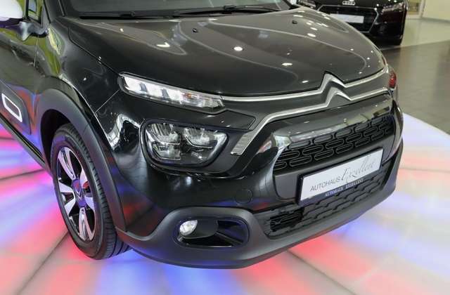 Citroen C3 Shine Automatik*LEDER*SHZ*ALU*TEMPOMAT*LED*