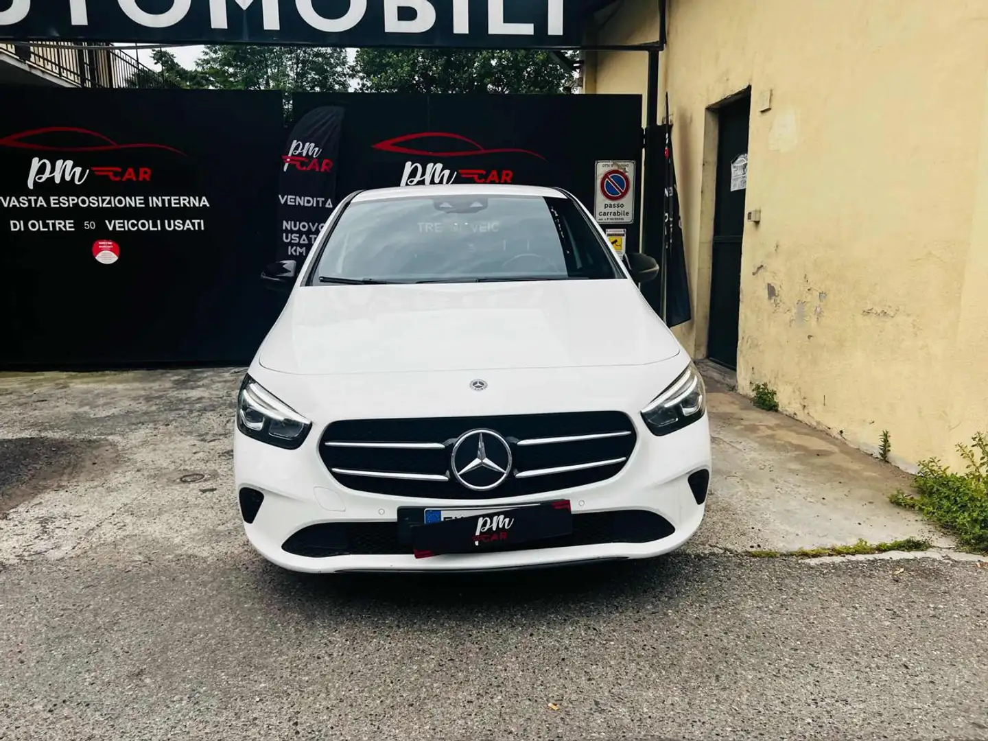 Mercedes-Benz B 180 d Automatic Business Extra Bianco - 2