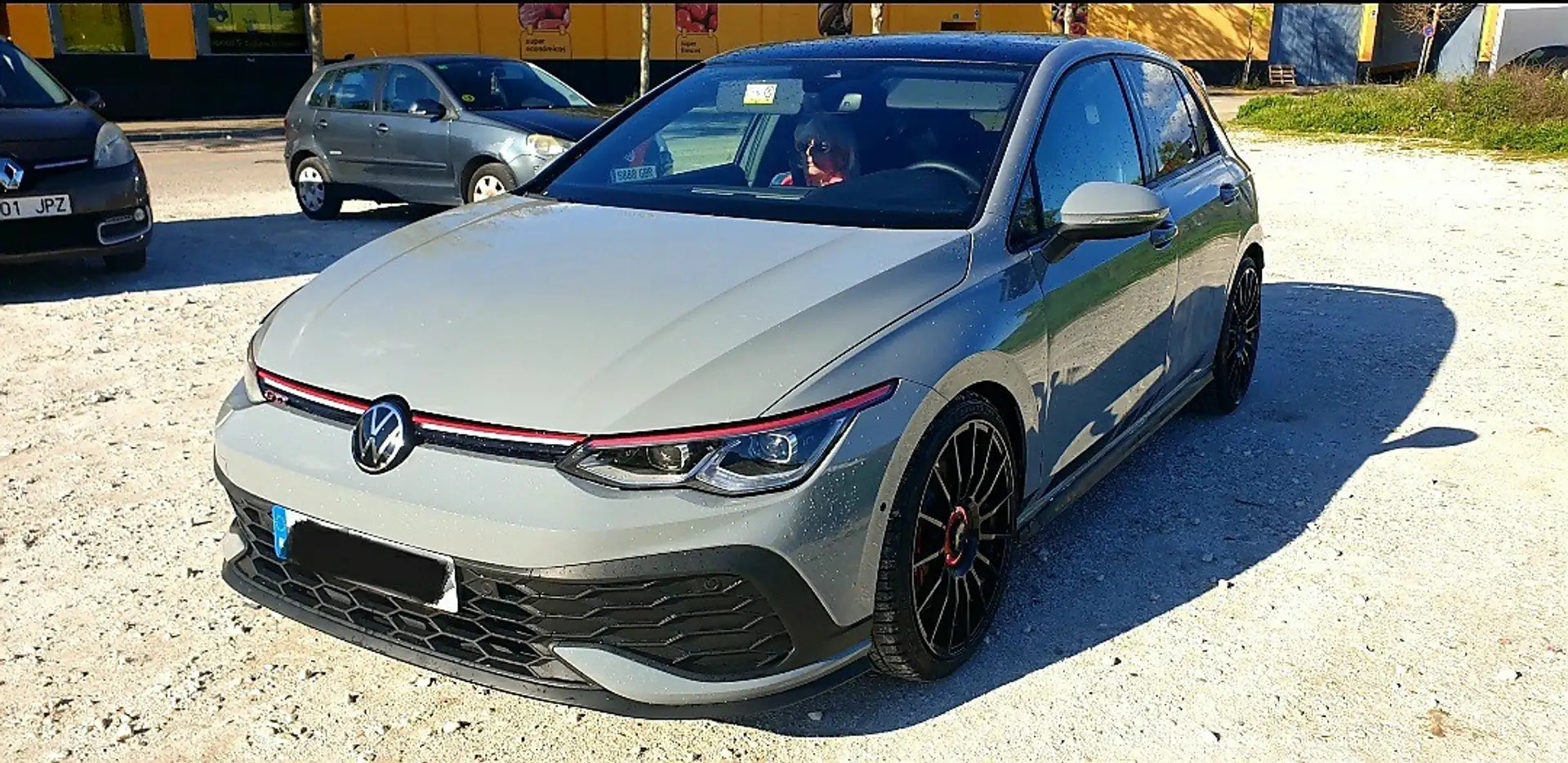Volkswagen Golf GTI 2.0 TSI OPF DSG Clubsport - 2