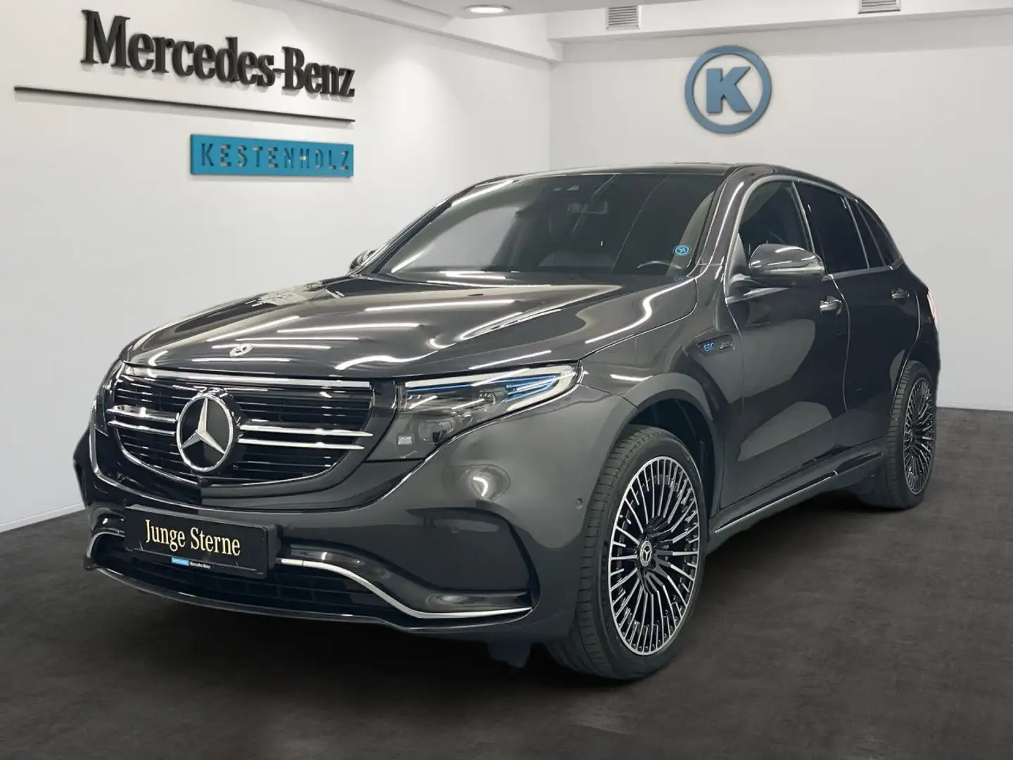 Mercedes-Benz EQC 400 4Matic AMG+AHK+360°+MULTIBEAM+MEMORY Grau - 2