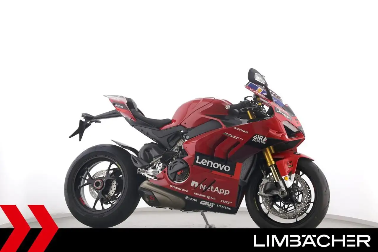Ducati Panigale V4 S
