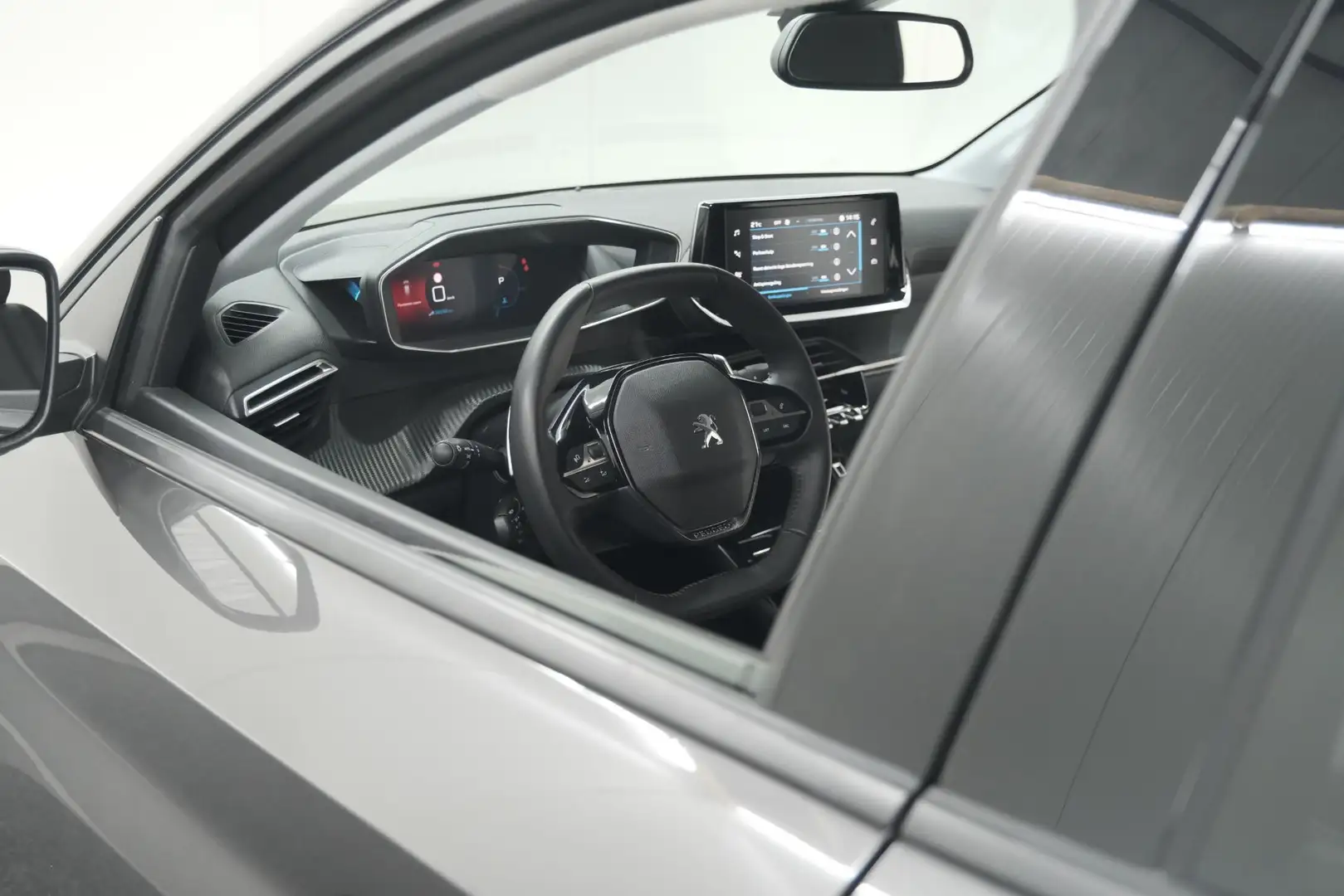 Peugeot 208 PureTech 100 EAT8 Allure Pack | Camera | Apple Car Gris - 2
