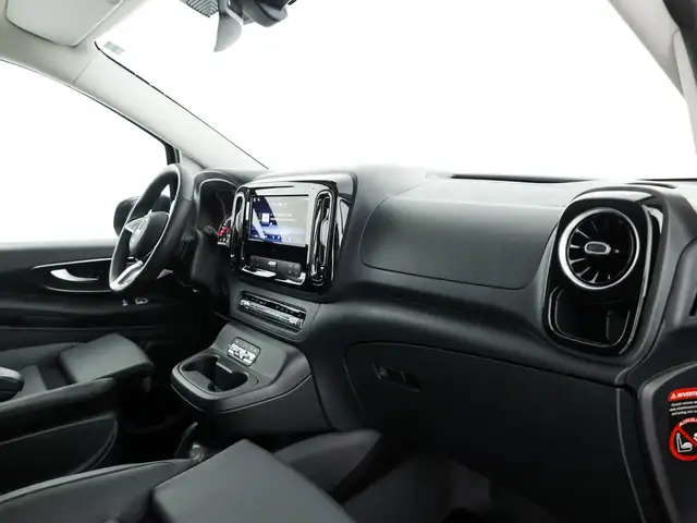 Mercedes-Benz Vito view 10