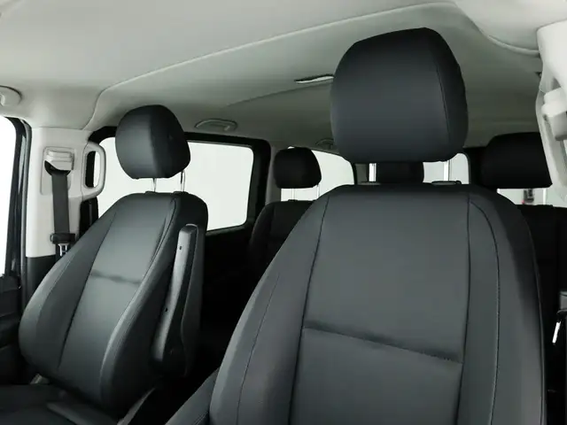 Mercedes-Benz Vito view 13