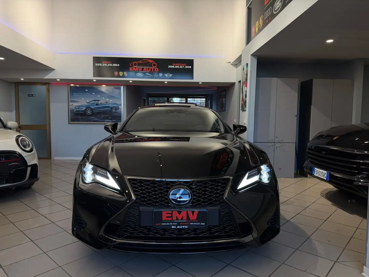 Lexus RC 300h RC 300H HYBRID F SPORT Schwarz - 2
