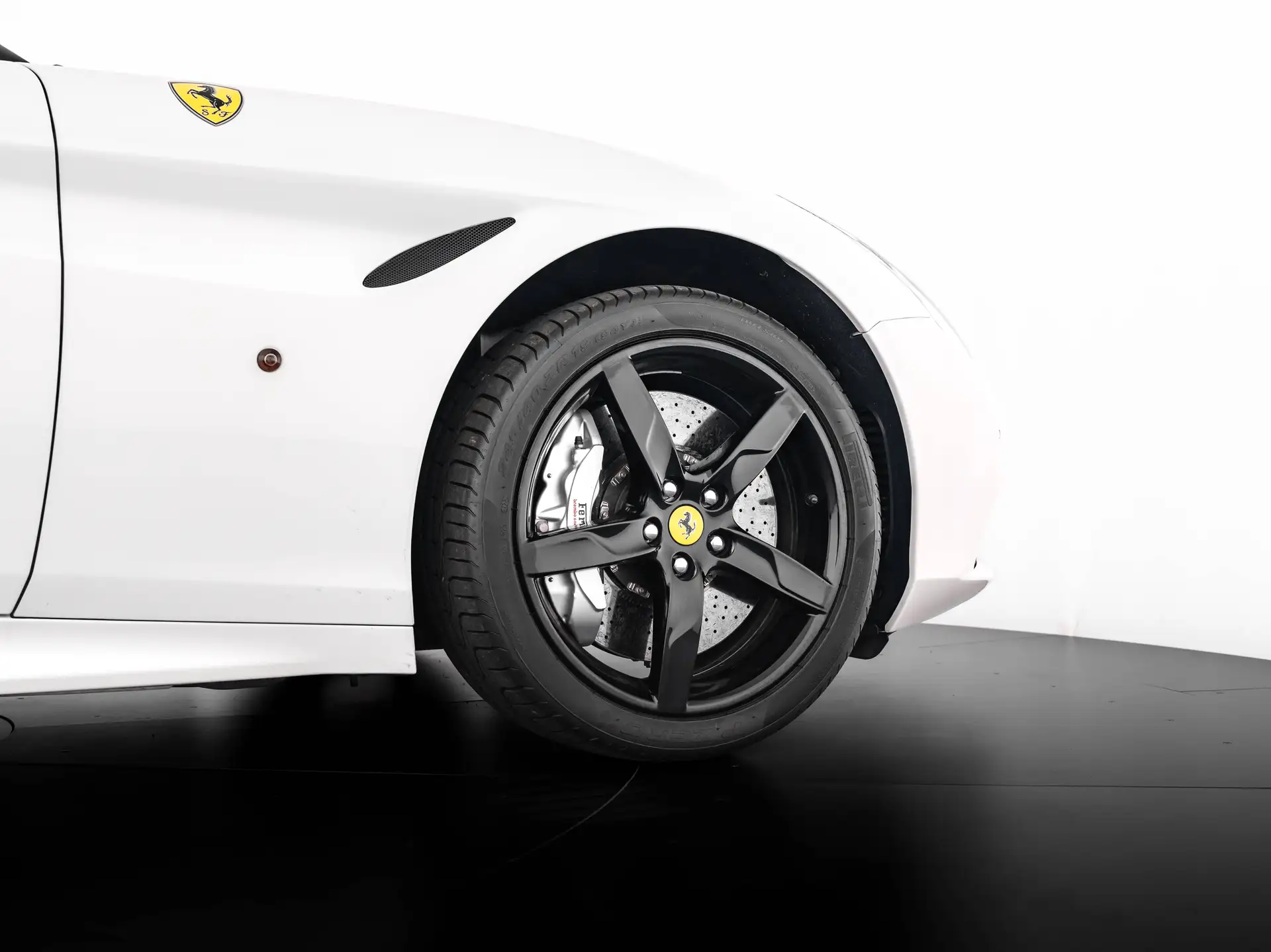 Ferrari California 2014 흰색 사진 7