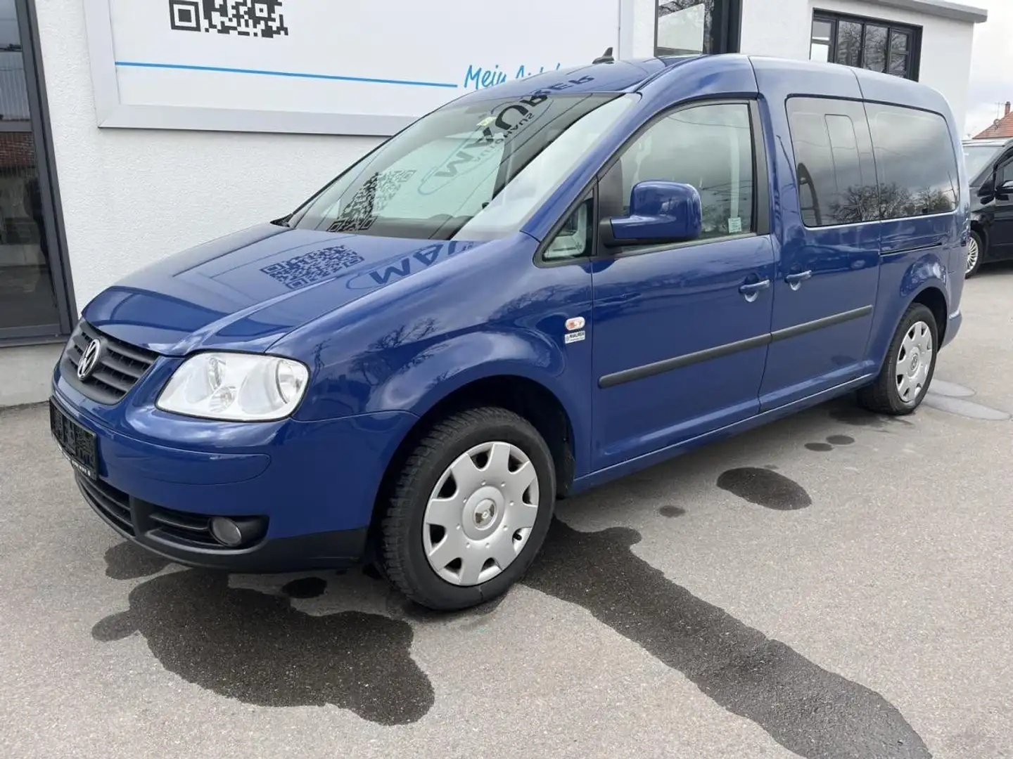 Volkswagen Caddy Maxi 1,6 Life Climatic AHK Telefon 7-Sitzer Blau - 2