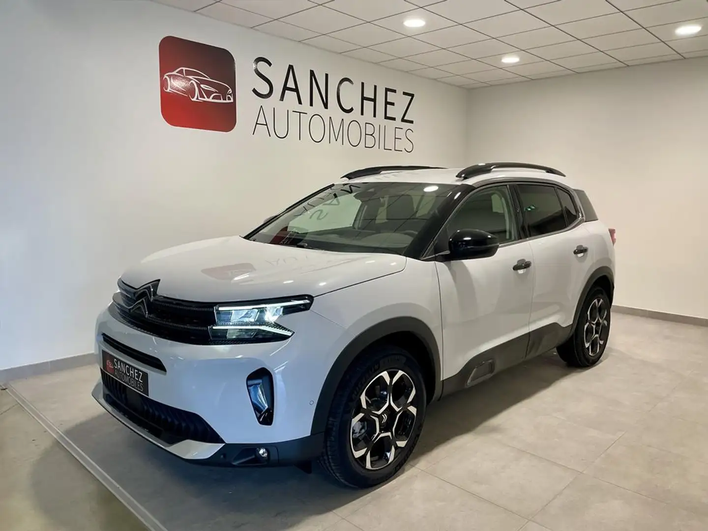 Citroen C5 Aircross PHASE 2 1.5 BLUEHDI 130 EAT8 MAX Blanc - 1