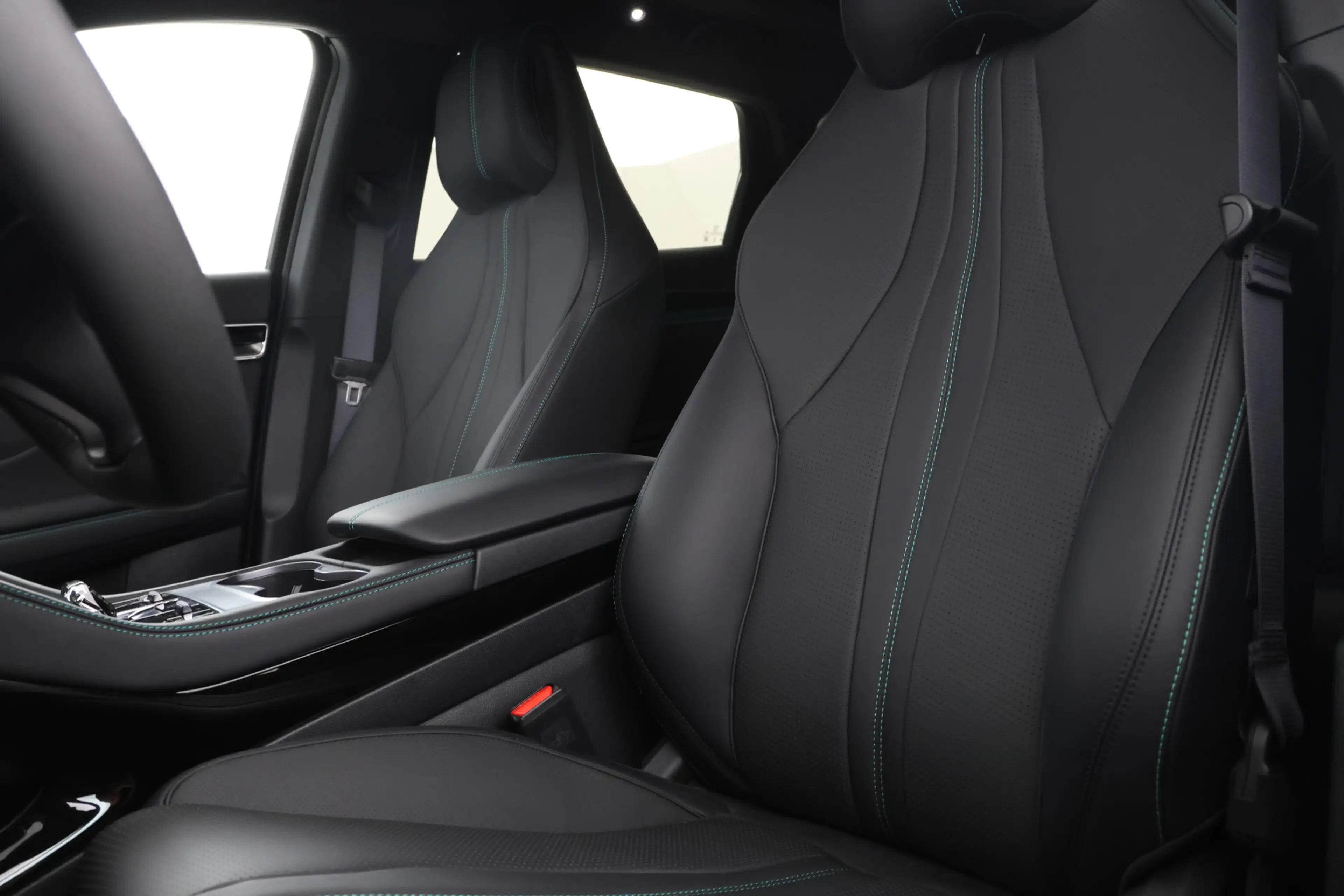 BYD Seal U 1.5 DM-i FWD Boost — photo 35