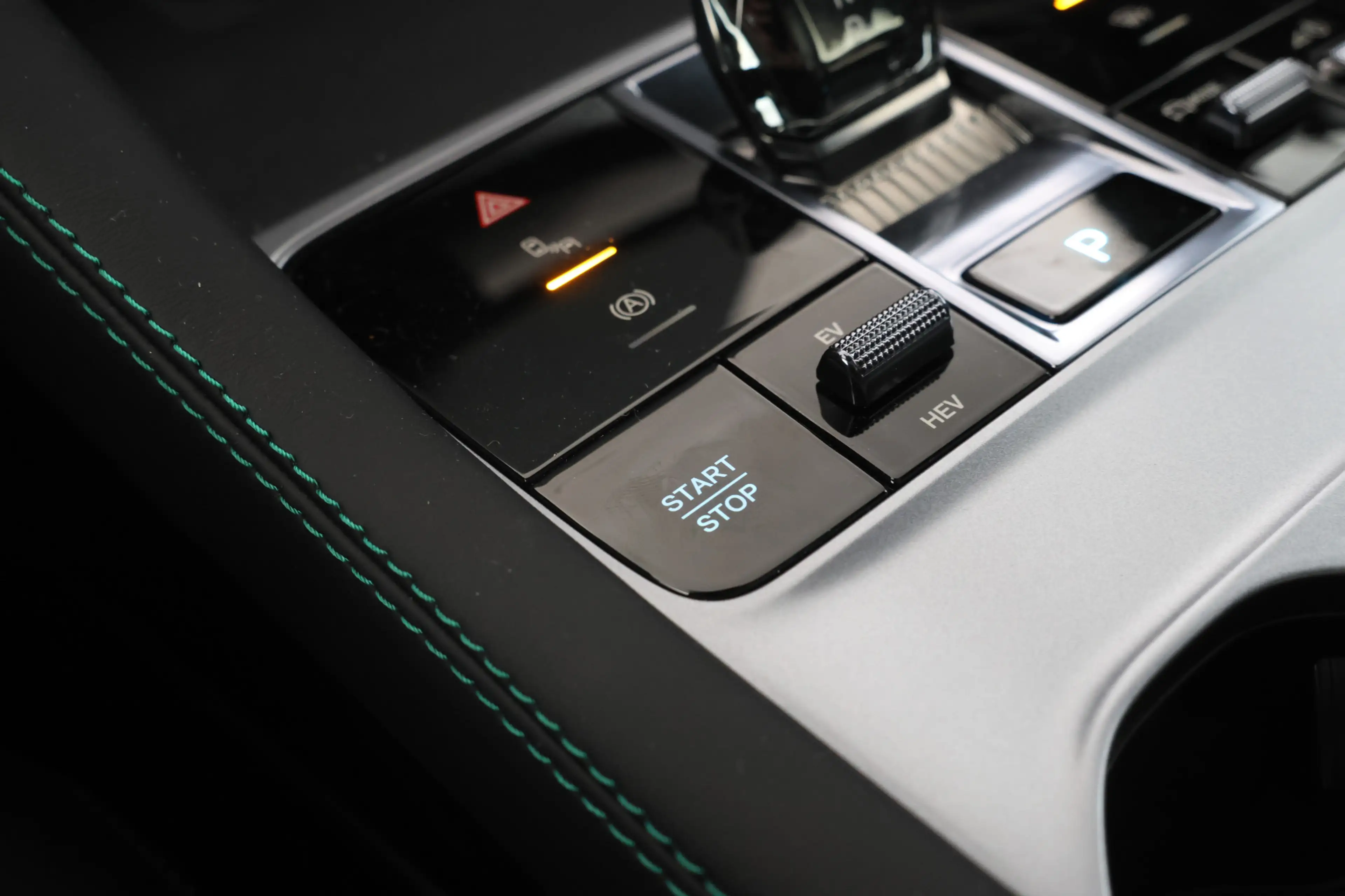 BYD Seal U 1.5 DM-i FWD Boost — photo 39