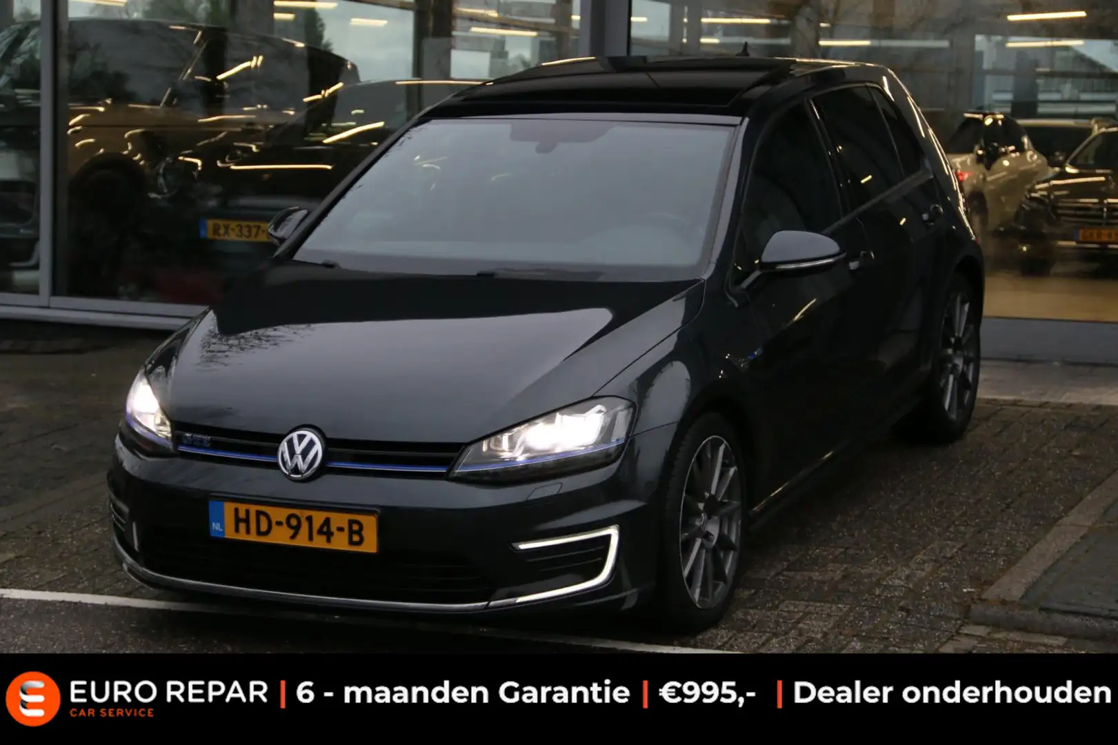 Volkswagen Golf GTE 1.4 TSI PANO-DAK LEDER NL-AUTO NAP! Zwart - 1