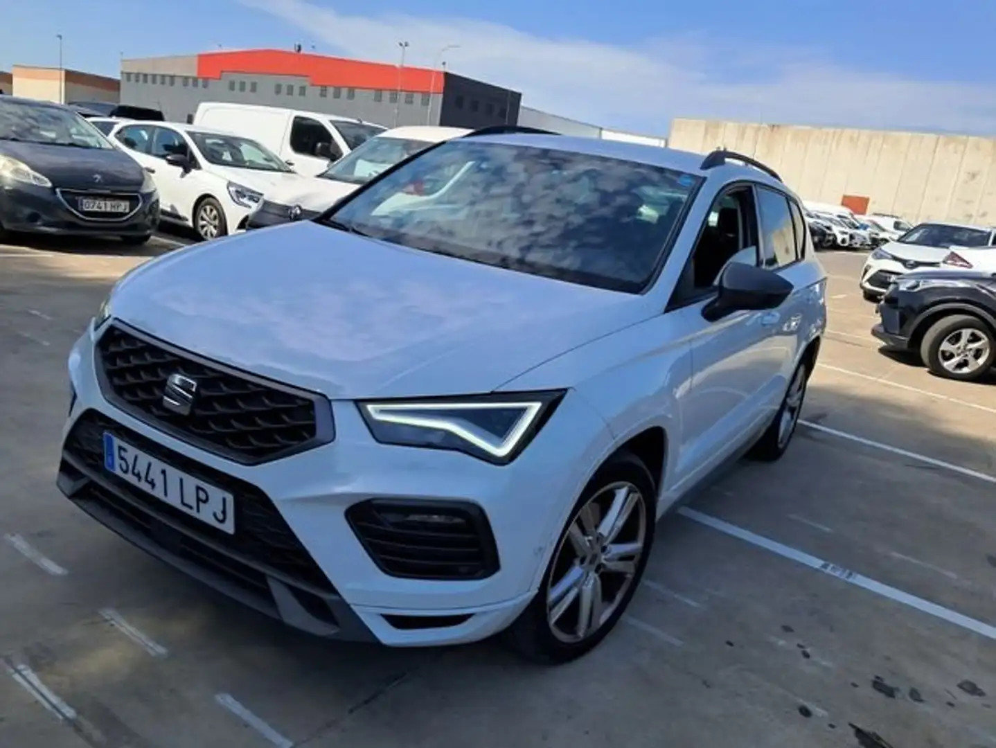 SEAT Ateca 1.5 EcoTSI S&S FR DSG Blanco - 1
