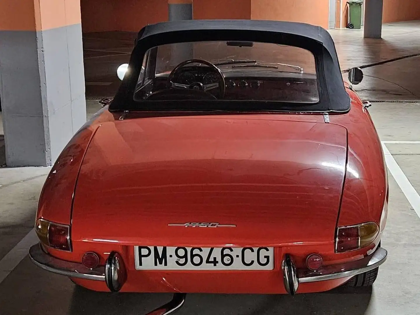 Alfa Romeo Spider 1750 duetto Rojo - 2