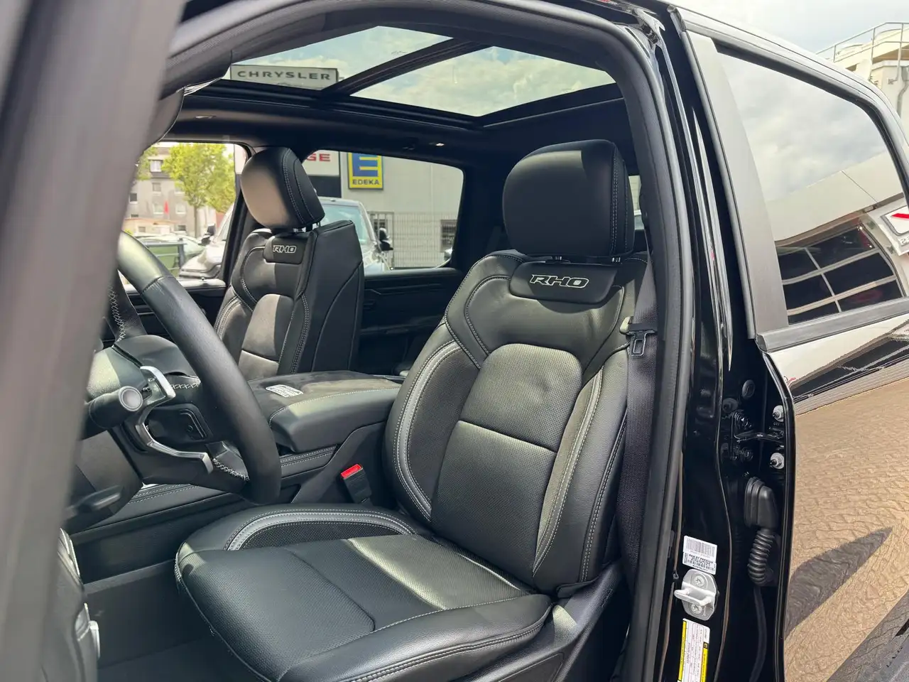 Dodge RAM 2025 — фото 14