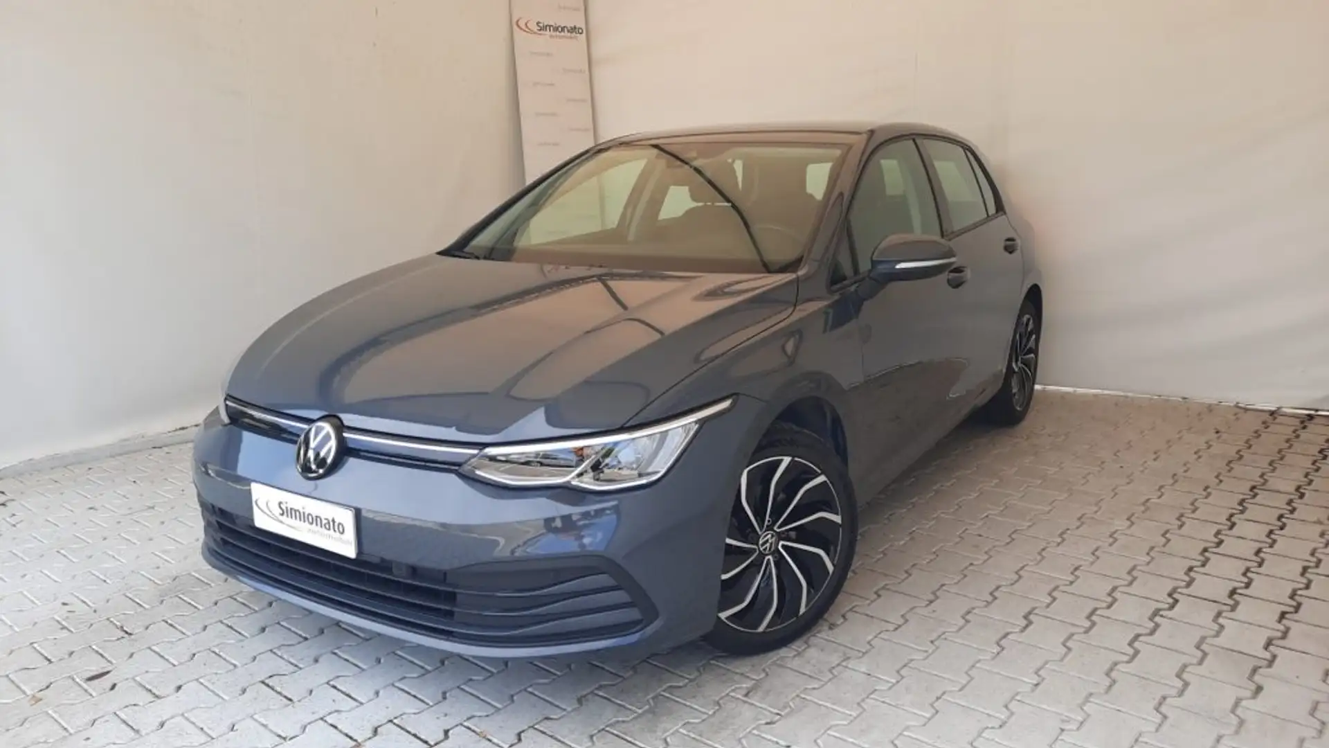 Volkswagen Golf 2.0 TDI DSG SCR Life Grijs - 1