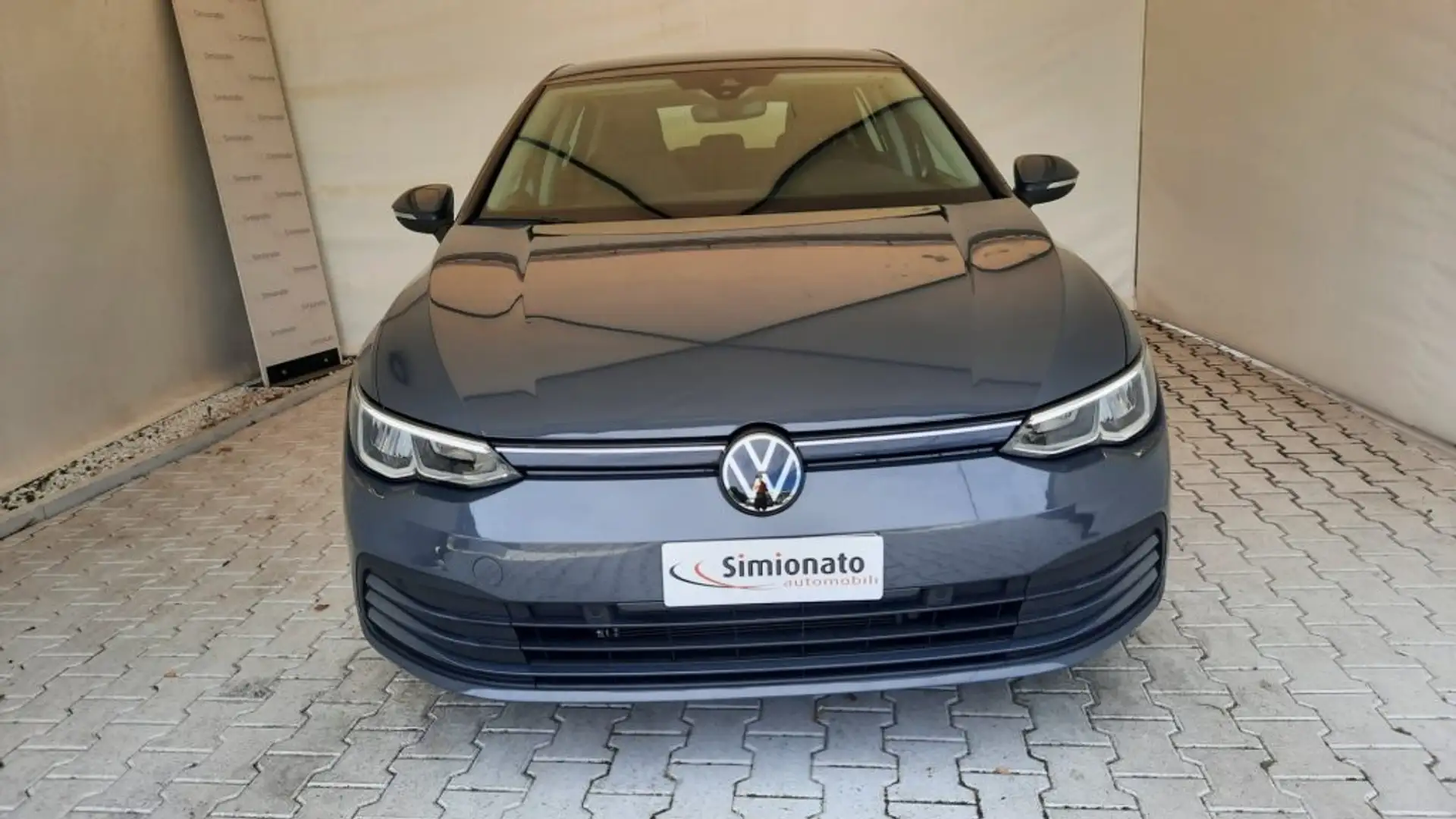 Volkswagen Golf 2.0 TDI DSG SCR Life Grijs - 2
