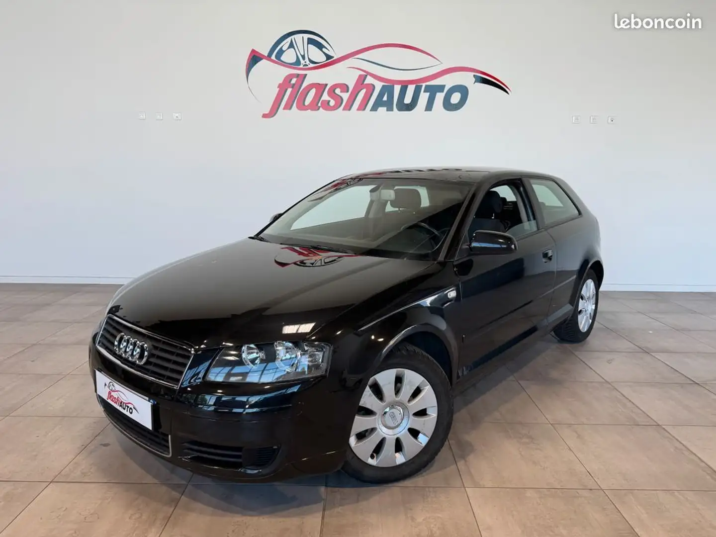 Audi A3 1.9 TDi 105cv-2005 Noir - 1