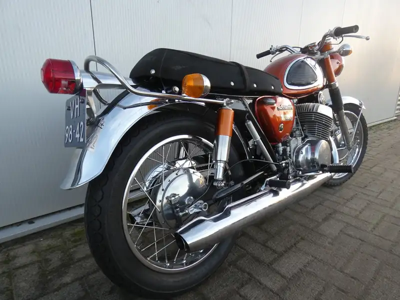 Suzuki T 500 - foto 4