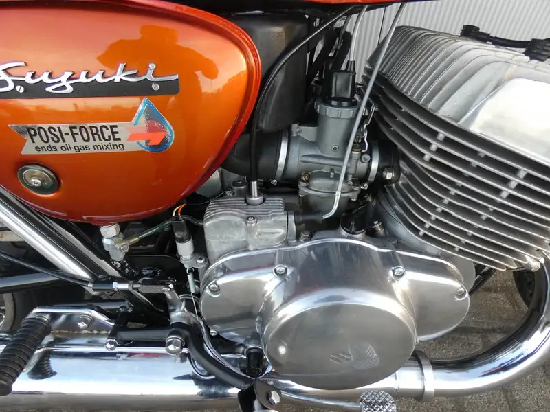 Suzuki T 500 - foto 5