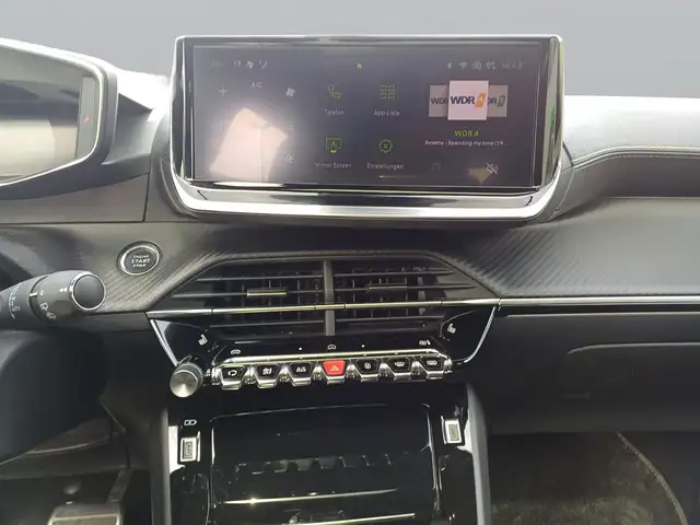 Peugeot 2008 view 12