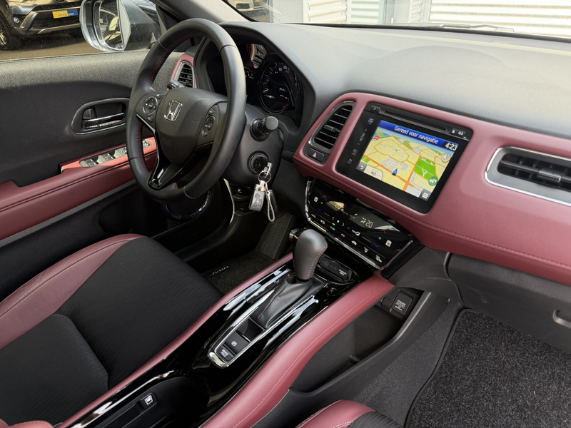 Honda HR-V 1.5 i-VTEC Turbo Sport Automaat Clima Navi Leder — photo 7