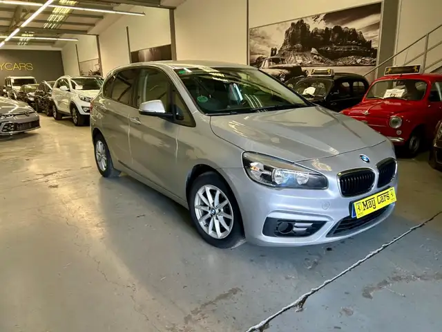 BMW 218 218d Active Tourer Business
