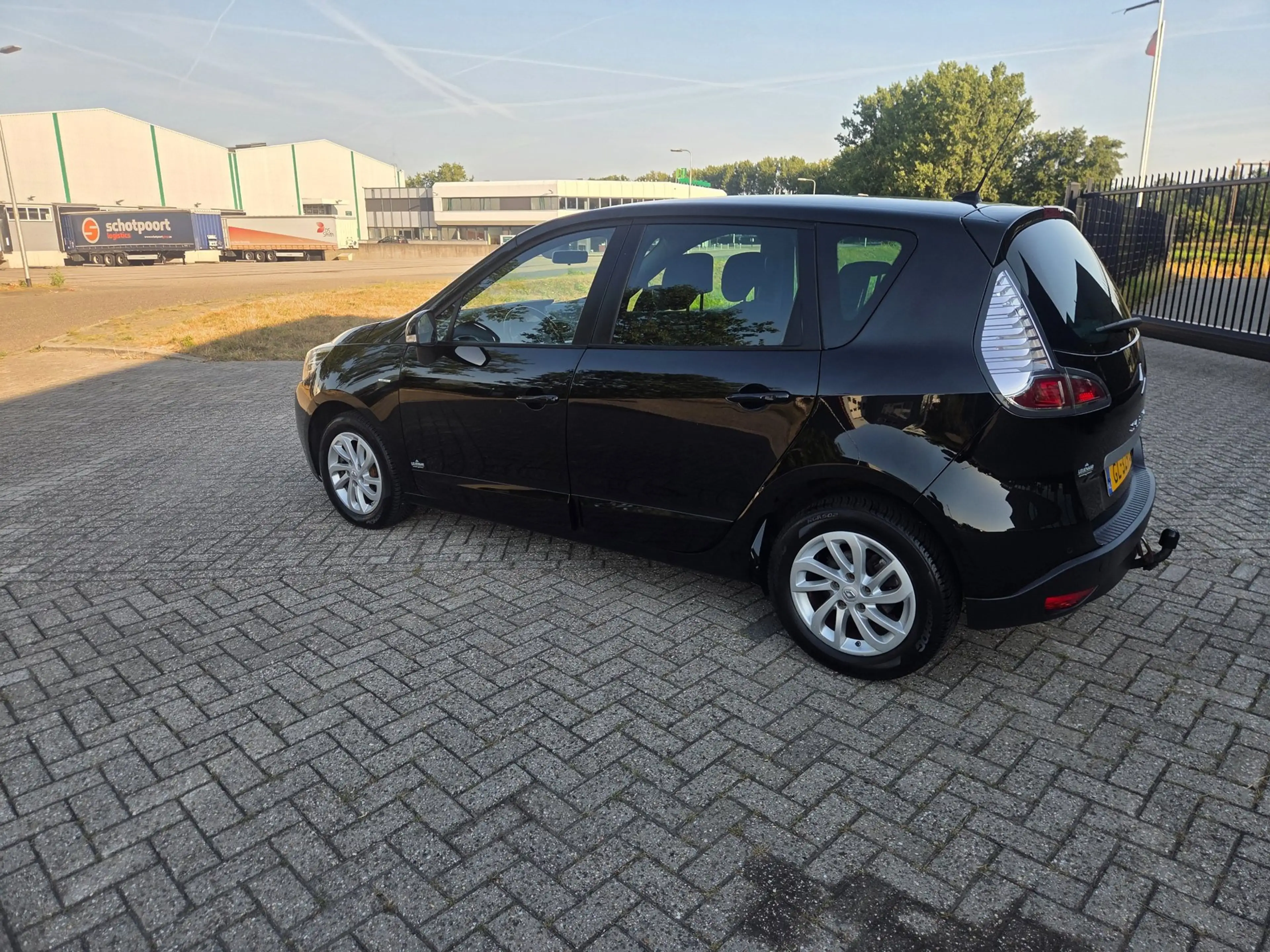 Renault Scenic 1.2 TCe Limited Dealer Onderhouden Zeer Mooie Auto — photo 4