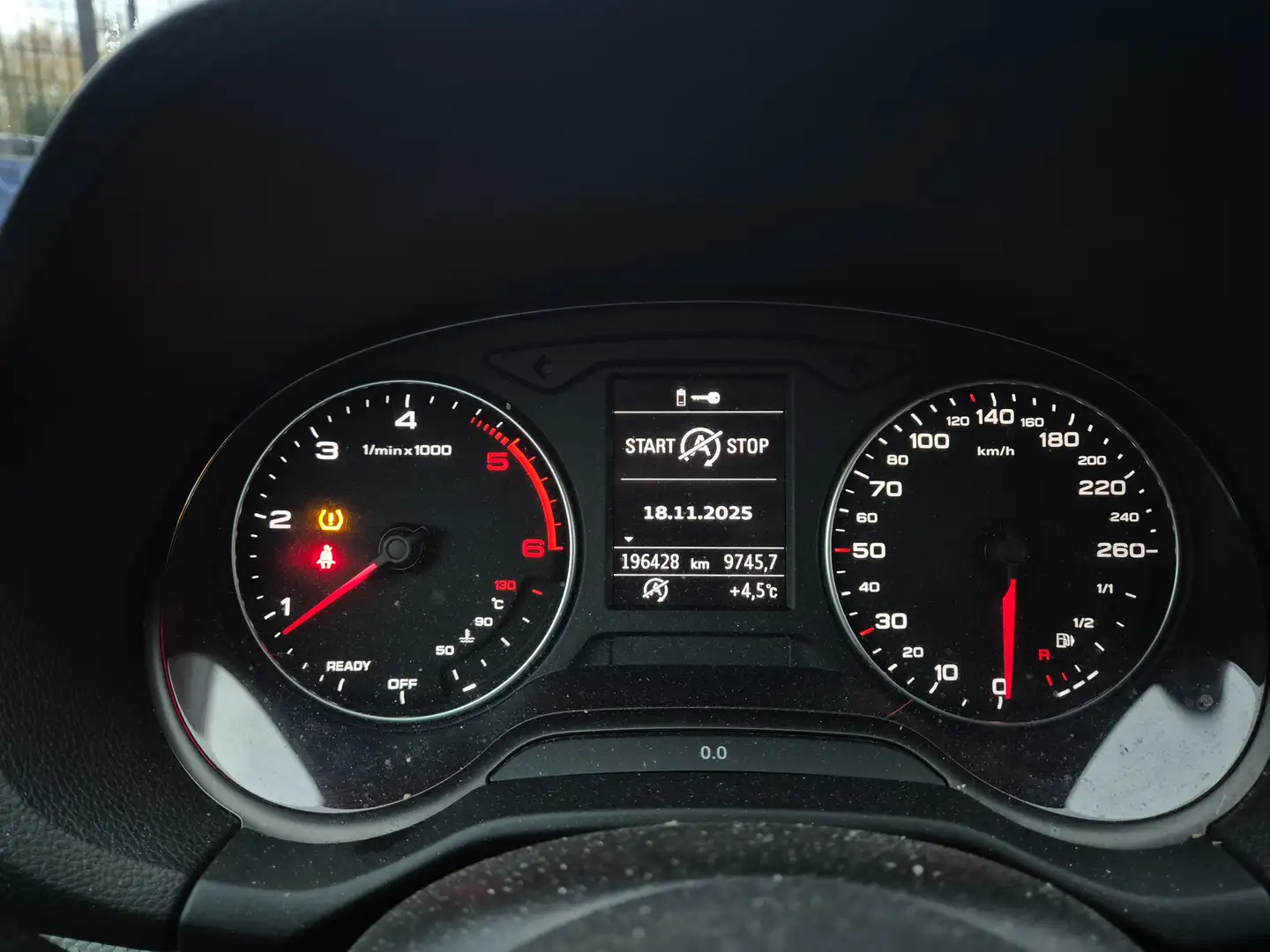 Audi Q2 30 TDi Gris - 2