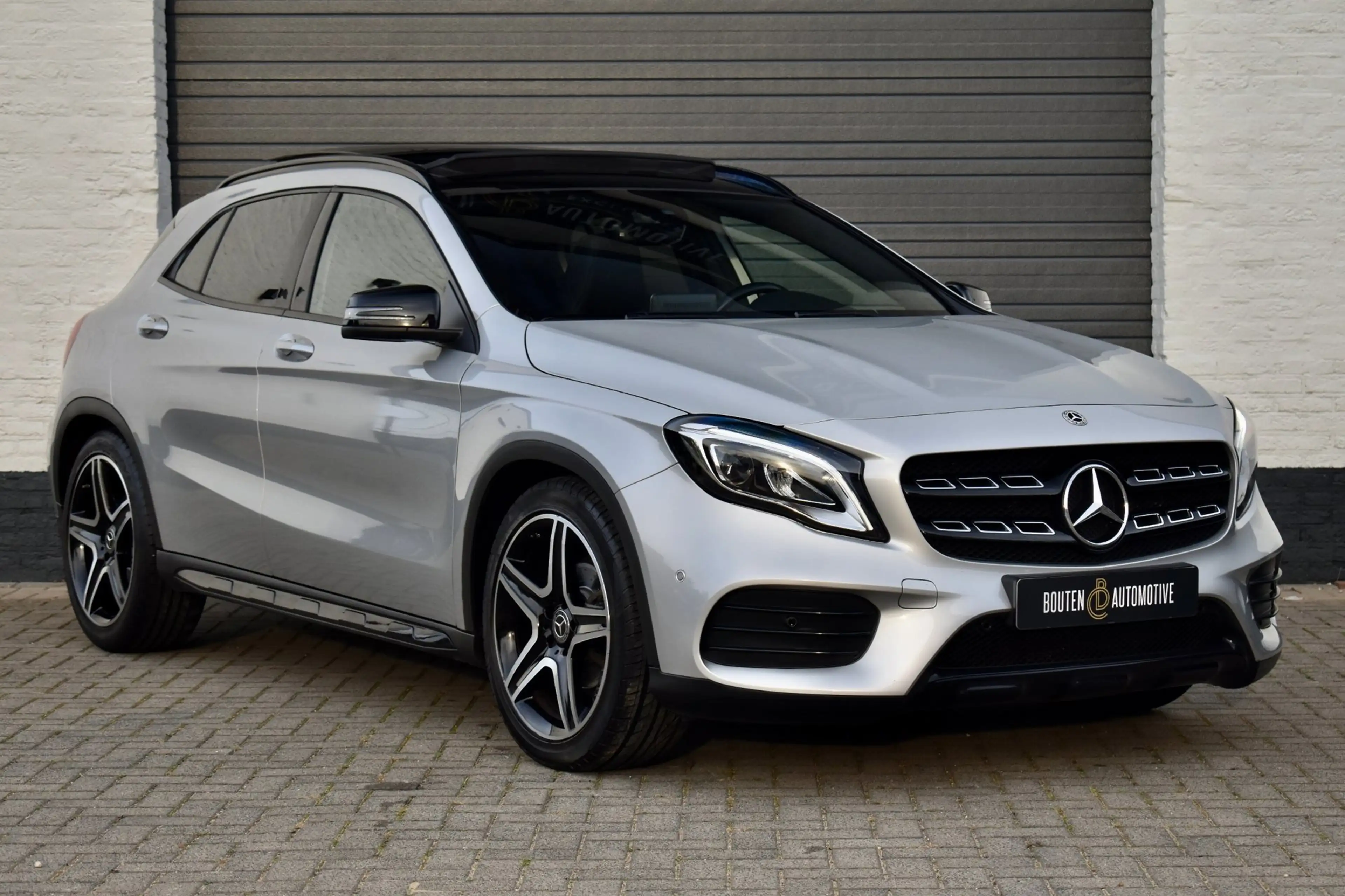 Mercedes-Benz GLA 180 Business Solution AMG|Pano|Camera|Cruise|Navi — photo 3