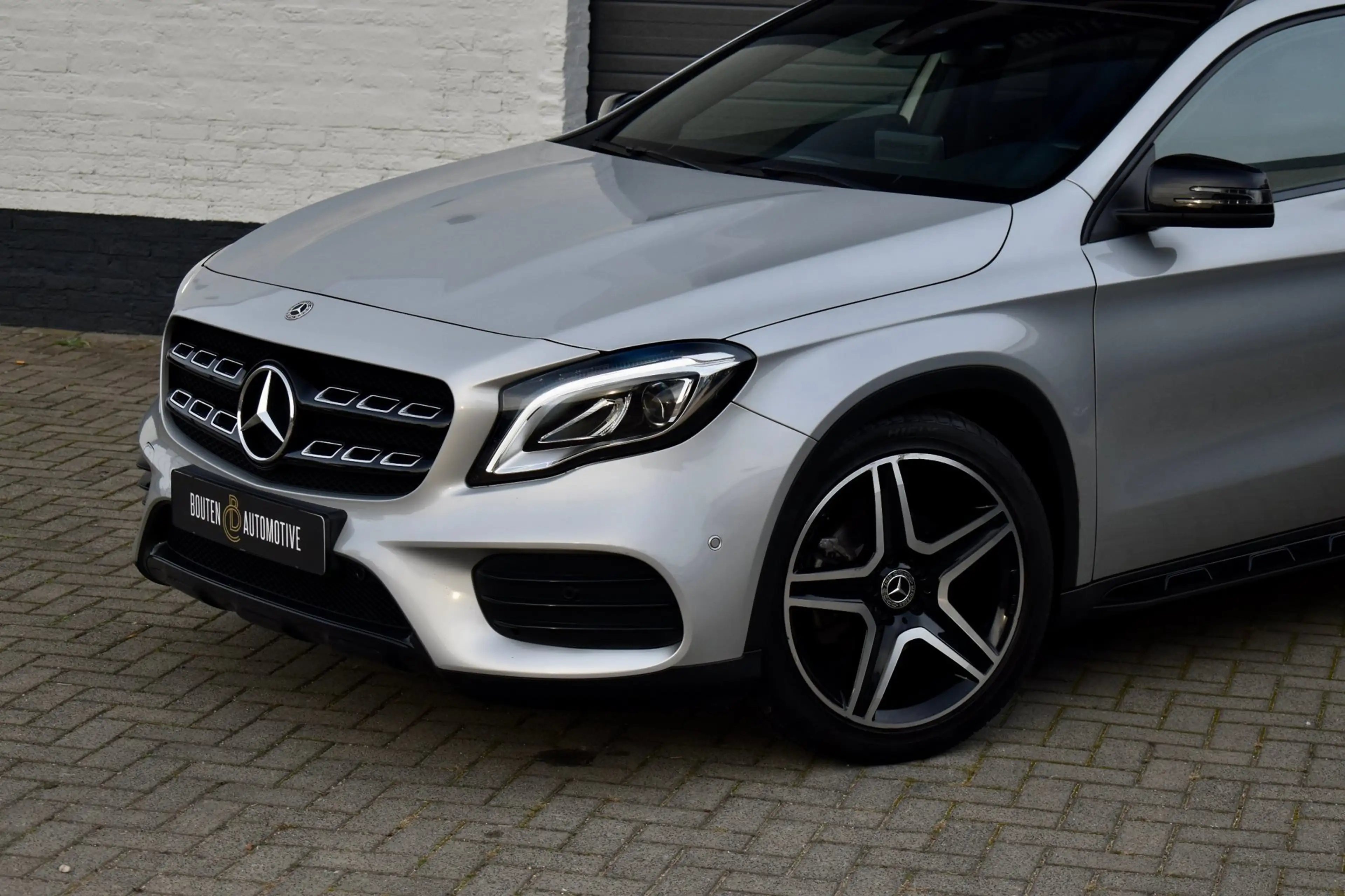 Mercedes-Benz GLA 180 Business Solution AMG|Pano|Camera|Cruise|Navi — photo 30