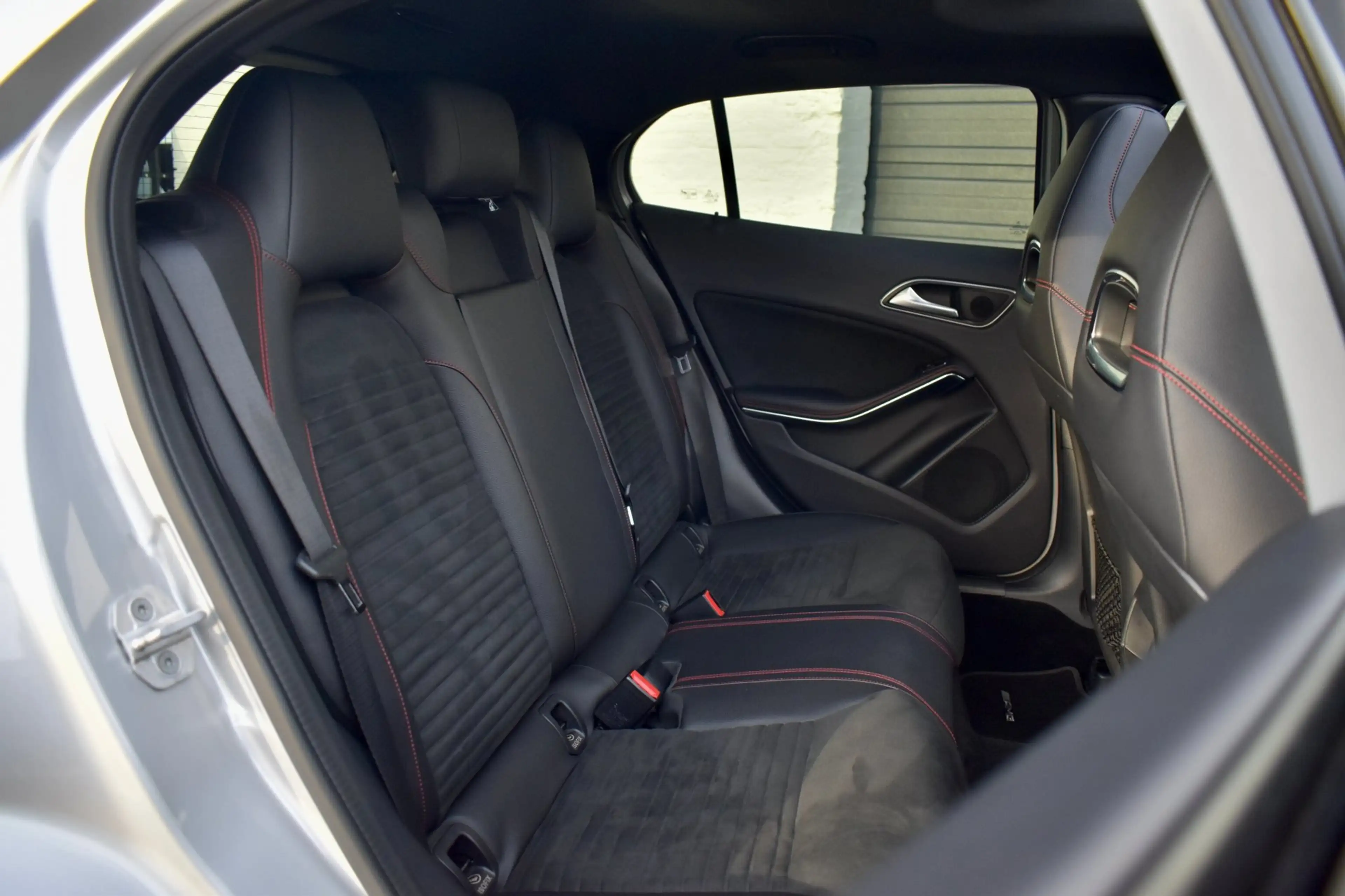 Mercedes-Benz GLA 180 Business Solution AMG|Pano|Camera|Cruise|Navi — photo 22