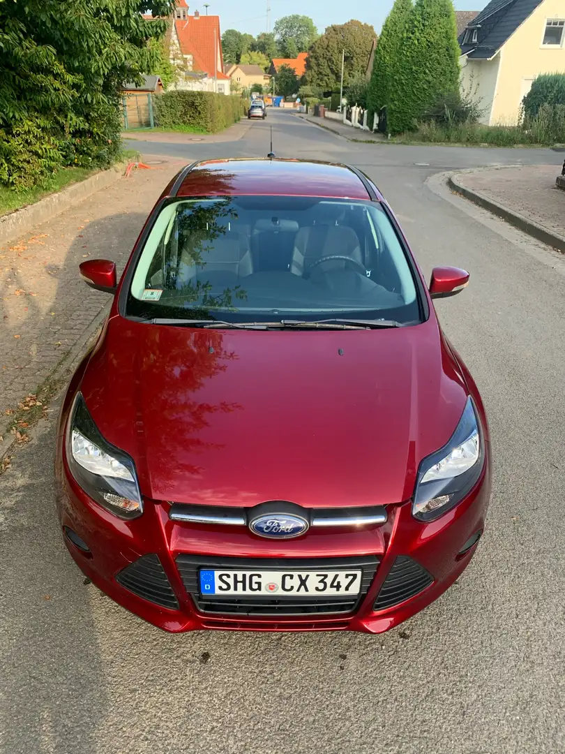Ford Focus Turnier 2.0 EcoBoost ST Rot - 1