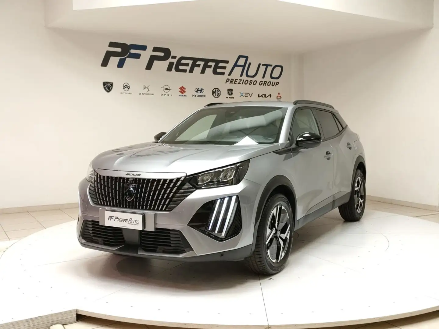 Peugeot 2008 2ª serie - 2008 PureTech 100 S&S Allure Grau - 1