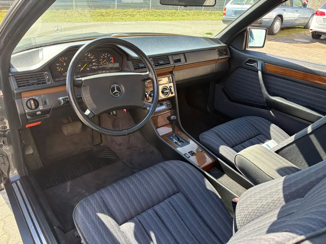 Mercedes-Benz 230 CE Autom. Brabus H-Kennzeichen 2 Hand, foto 10