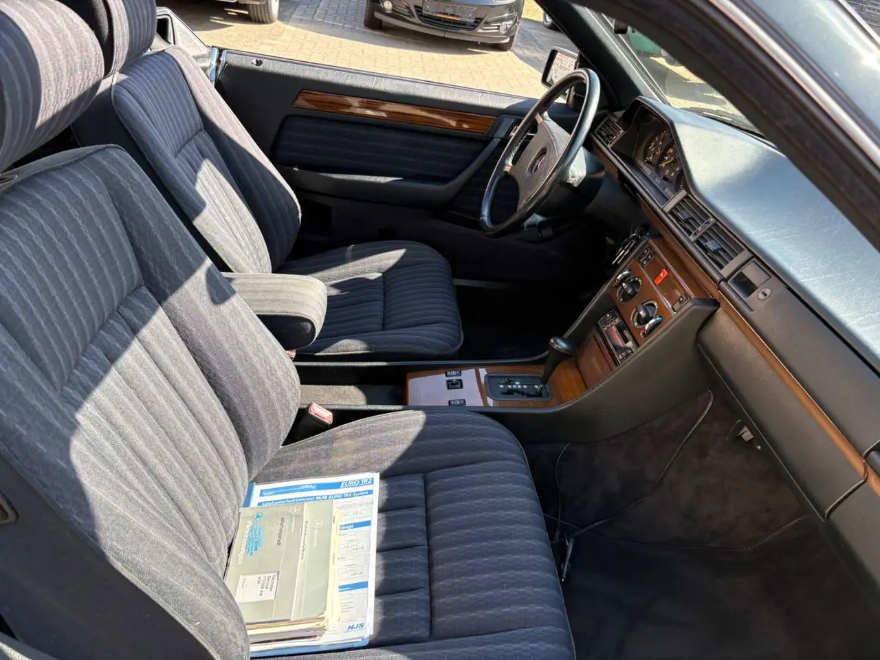 Mercedes-Benz 230 CE Autom. Brabus H-Kennzeichen 2 Hand, foto 12