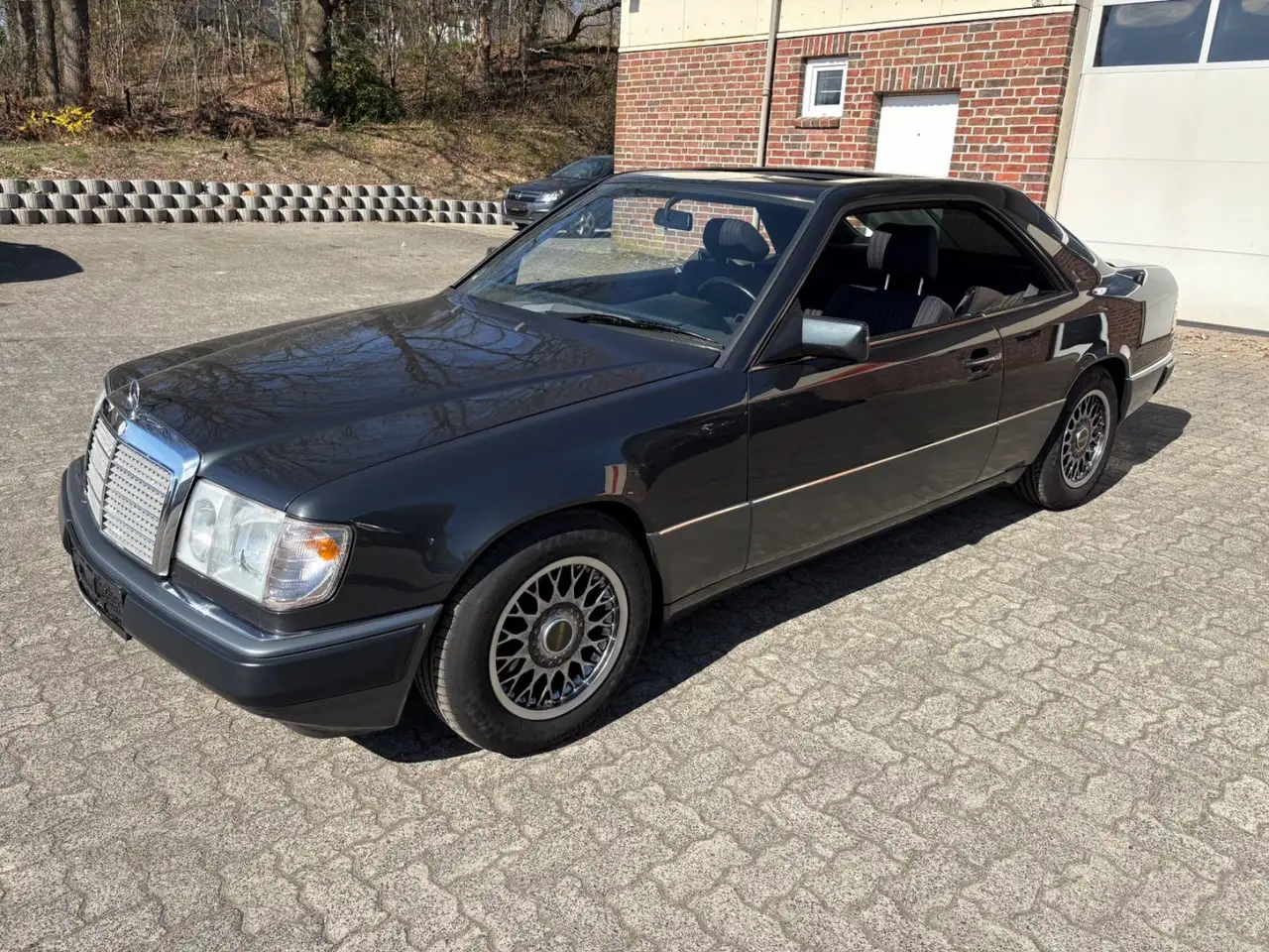 Mercedes-Benz 230 CE Autom. Brabus H-Kennzeichen 2 Hand, foto 1