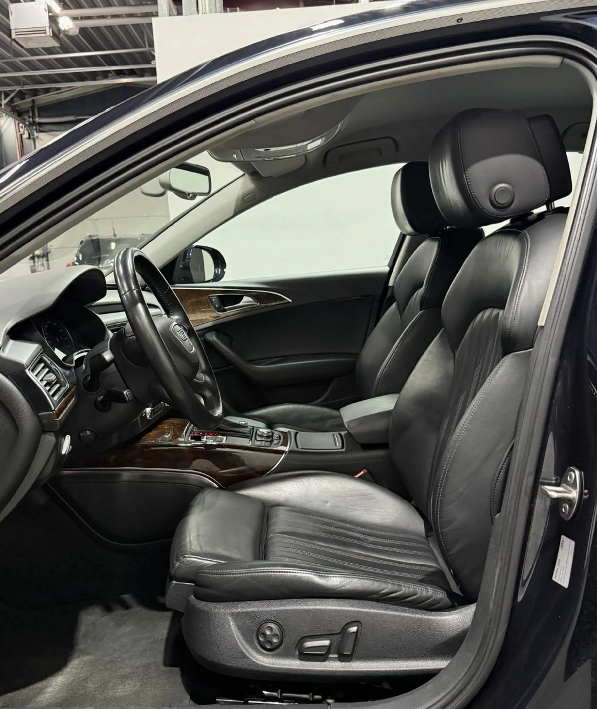 Audi A6 Lim. 3.0 TDI quattro *Voll Ausgestattet* — photo 10