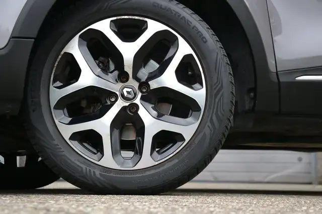 Renault Captur view 5