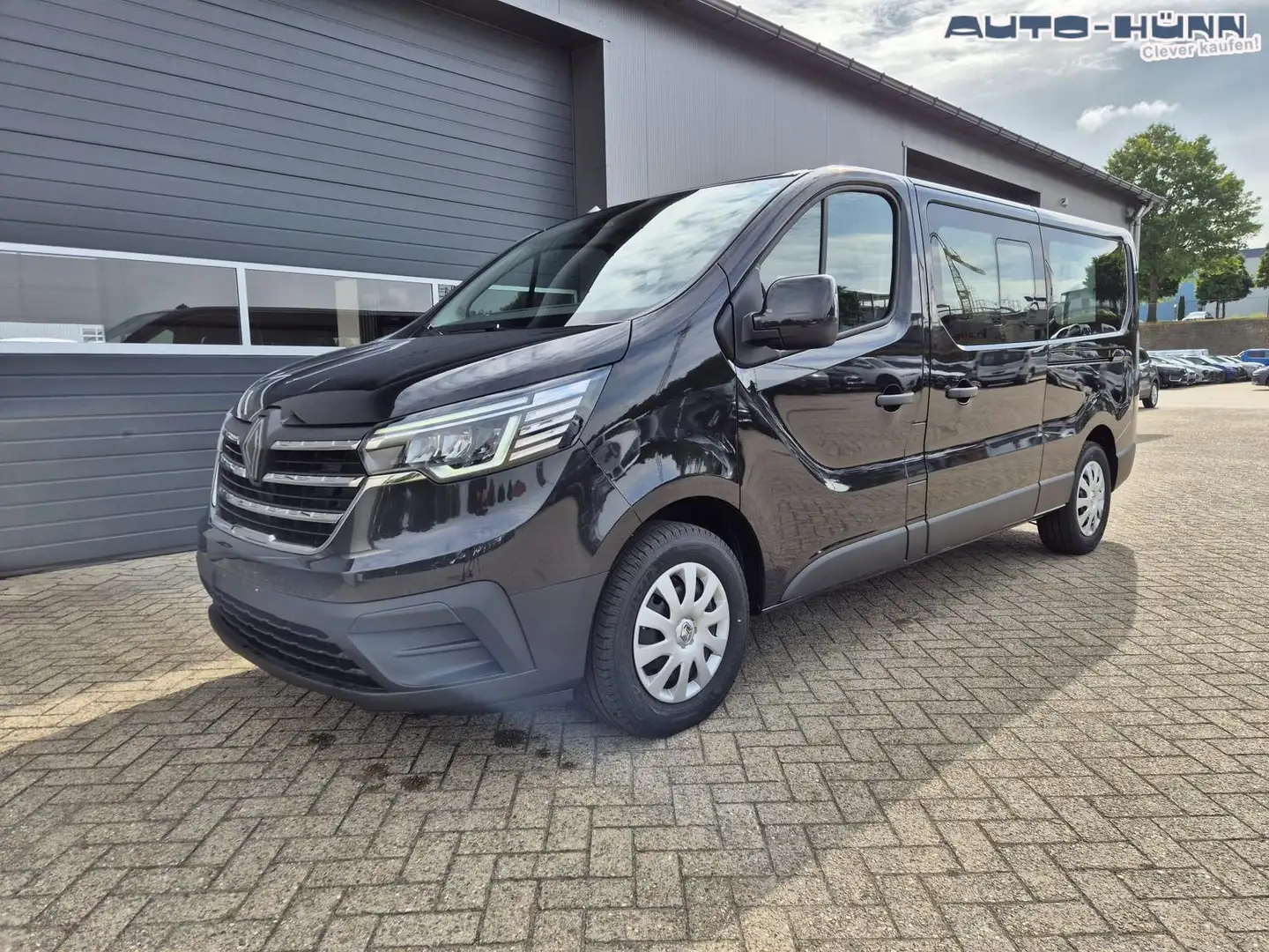 Renault Trafic Combi L2 2.0 dCi 150PS Grand Evolution 9-Sitzer... Schwarz - 2