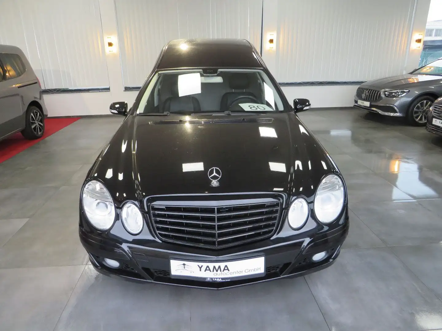 Mercedes-Benz E 280 Kuhlmann Cars Bestattungswagen / Leichenwagen Чорний - 2