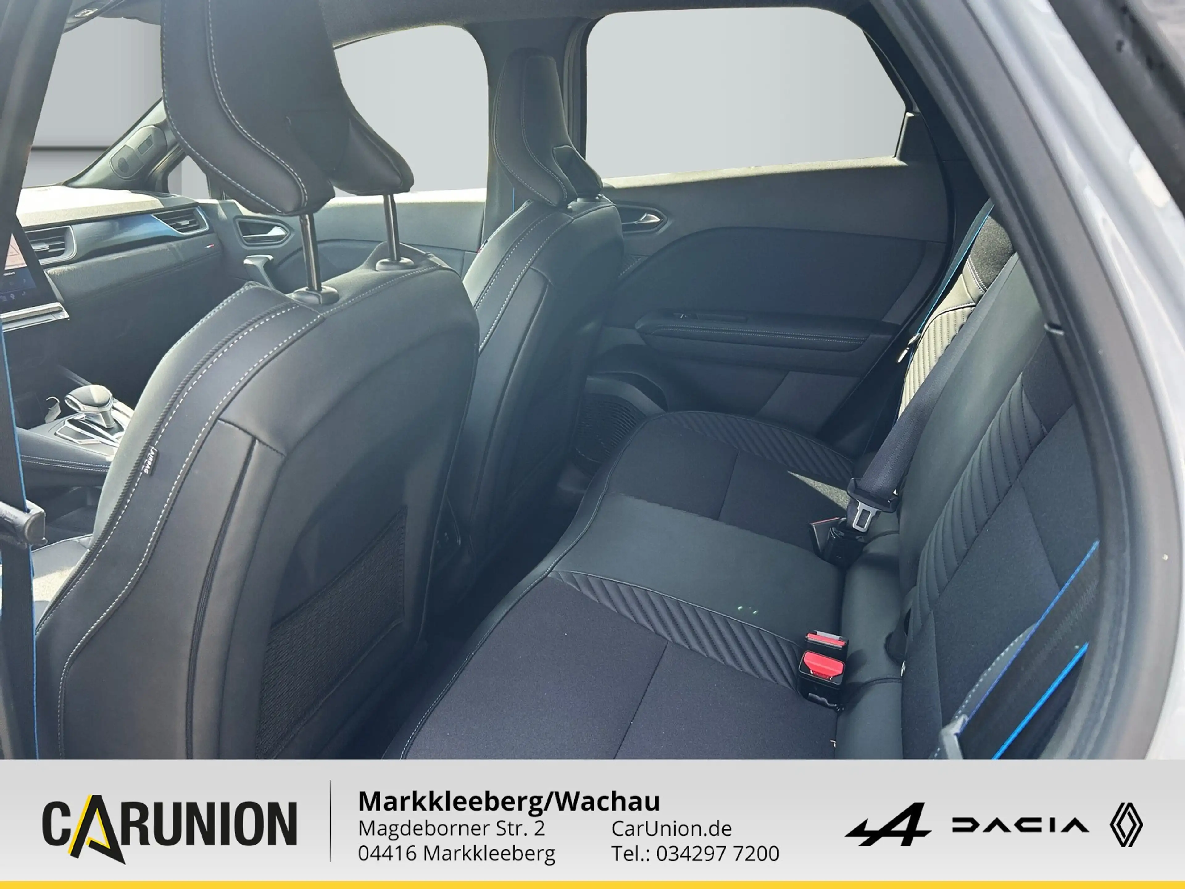 Renault Symbioz Esprit Alpine E-Tech Full Hybrid 145 — photo 8