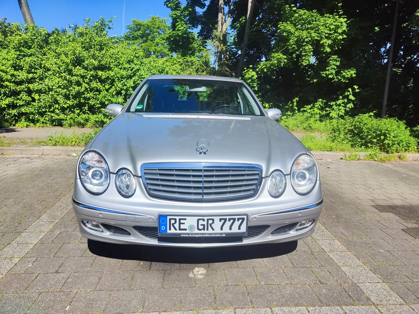 Mercedes-Benz E 200 E 200 Kompressor Automatik Elegance Silber - 1